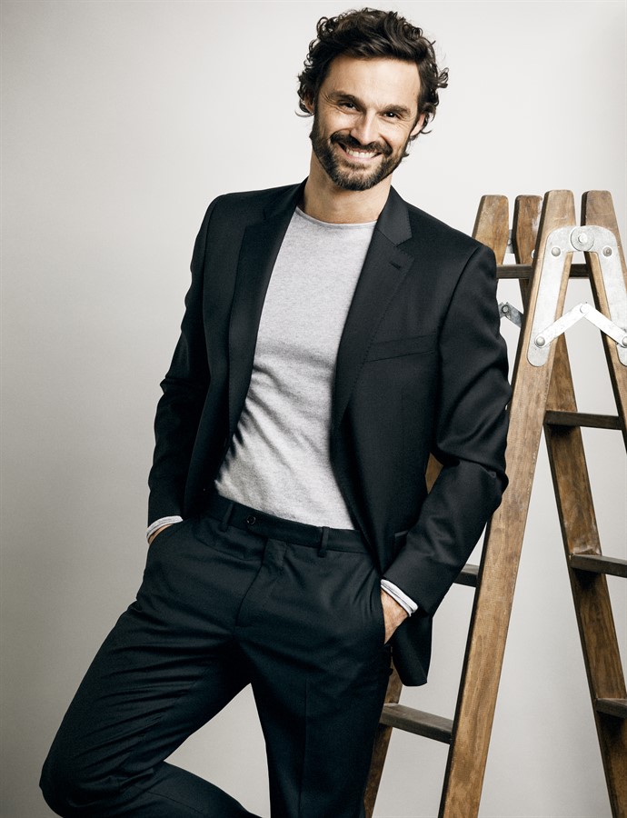New entries for the cast of Bosé